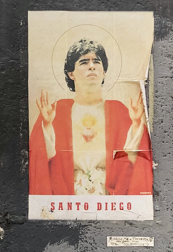Plakat mit Diego Maradona/Street-Art in Neapel © fotografiert von Tania Kibermanis